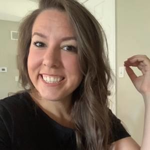 Meet your Posher, Rebecca